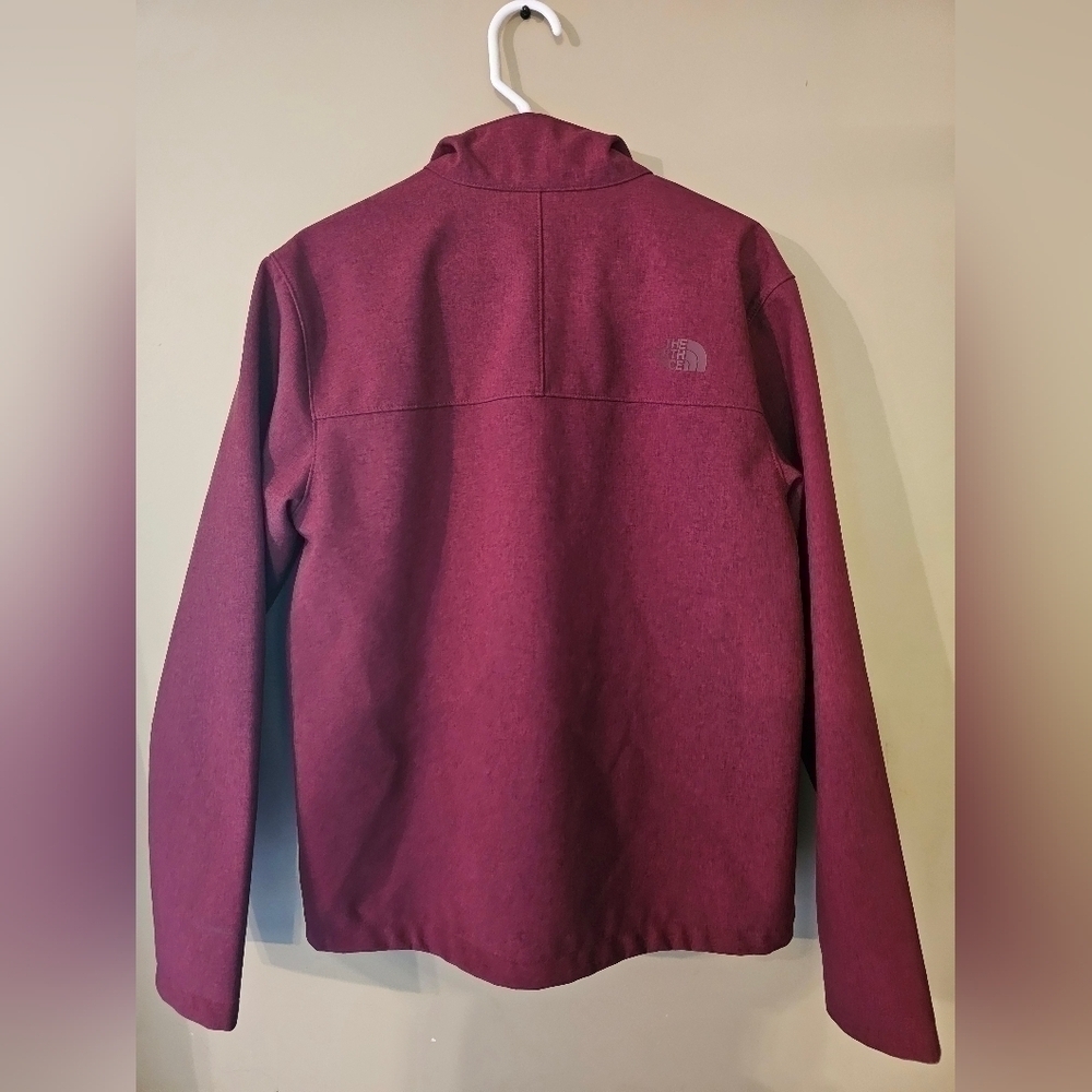The North Face mens jacket. Size Medium. - Picture 2 of 3